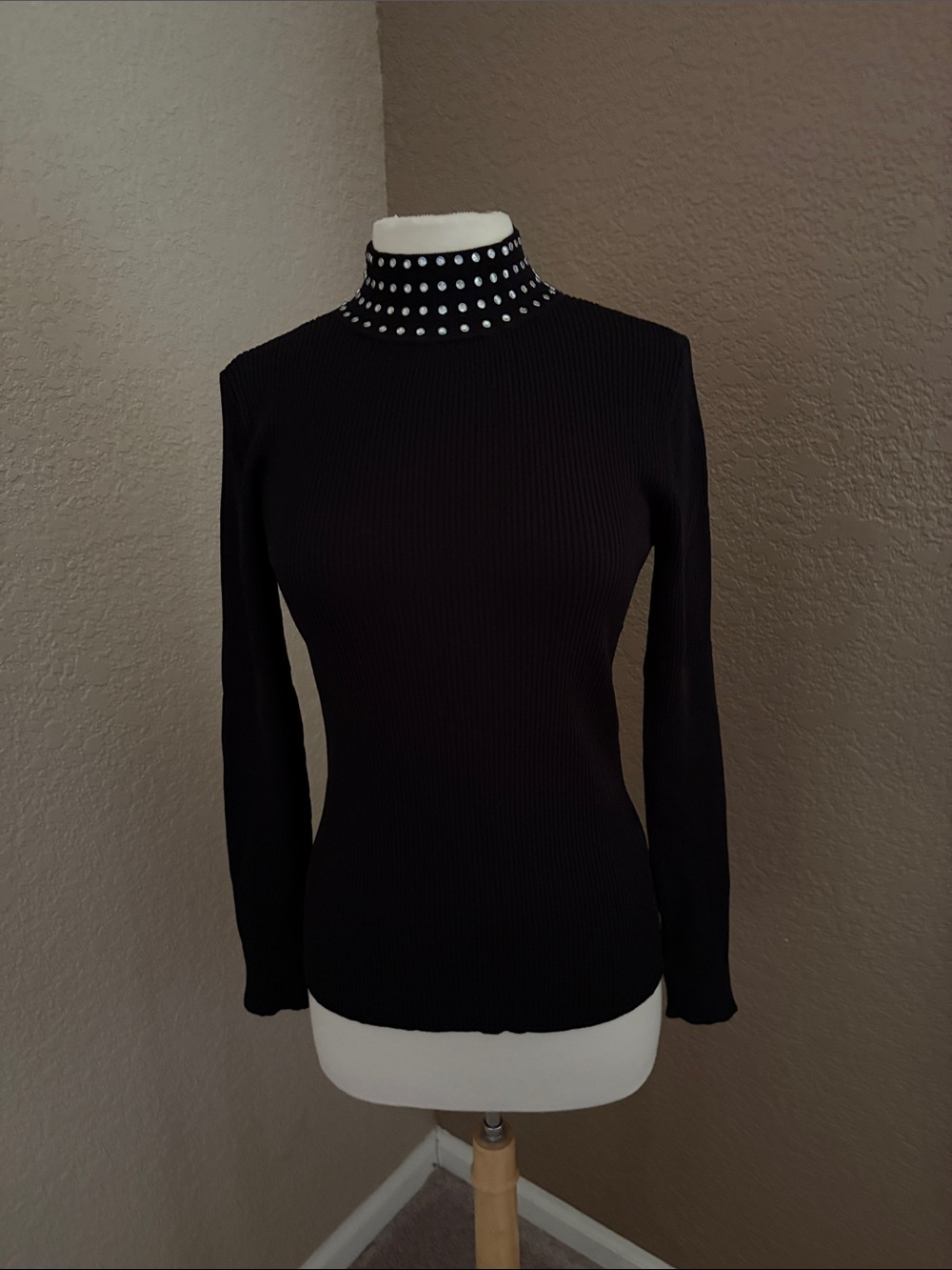 INC International Concepts Black Ribbed Long-Sleeve Top with Studded Mock Neck M